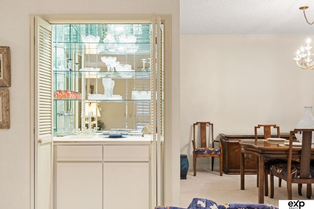 770 N 93rd St Apt 1B4, Omaha, NE 68114