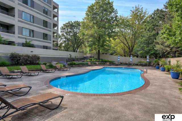 770 N 93rd St Apt 1B4, Omaha, NE 68114