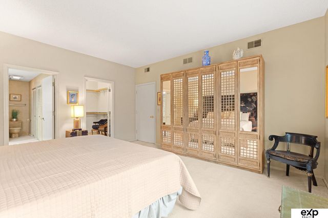 770 N 93rd St Apt 1B4, Omaha, NE 68114