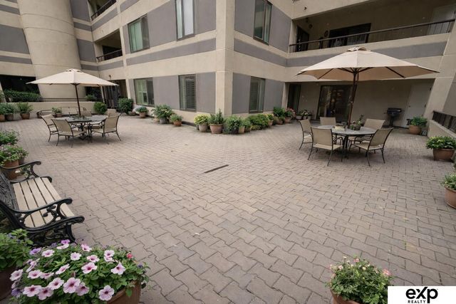 770 N 93rd St Apt 1B4, Omaha, NE 68114