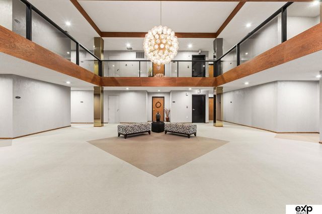 770 N 93rd St Apt 1B4, Omaha, NE 68114