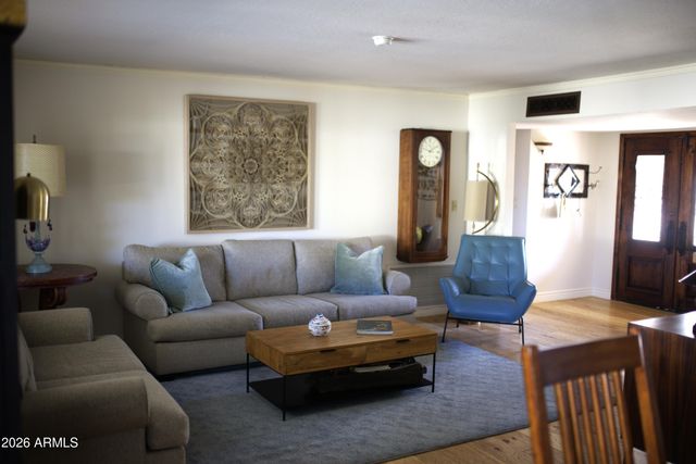 6502 E SWEETWATER Avenue, Scottsdale, AZ 85254