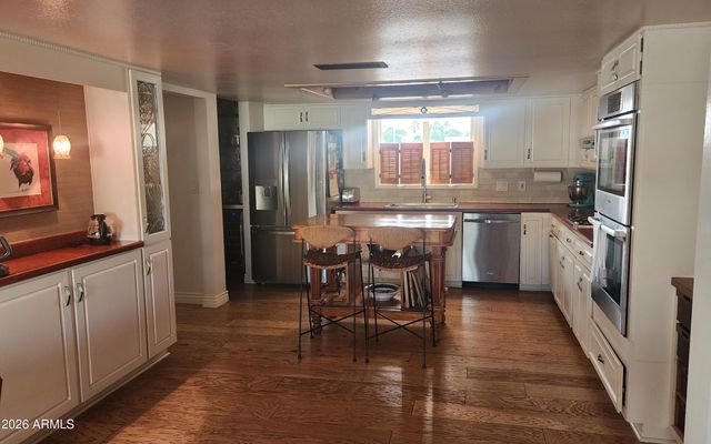 6502 E SWEETWATER Avenue, Scottsdale, AZ 85254