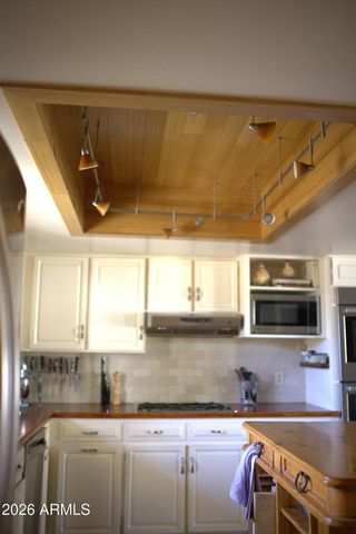 6502 E SWEETWATER Avenue, Scottsdale, AZ 85254