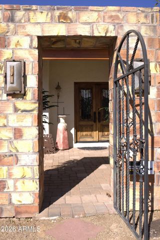 6502 E SWEETWATER Avenue, Scottsdale, AZ 85254