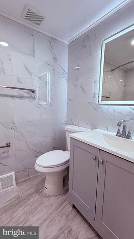 460 PARLIN ST, Philadelphia, PA 19116