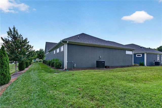 579 Tarrant Crossing, Kernersville, NC 27284