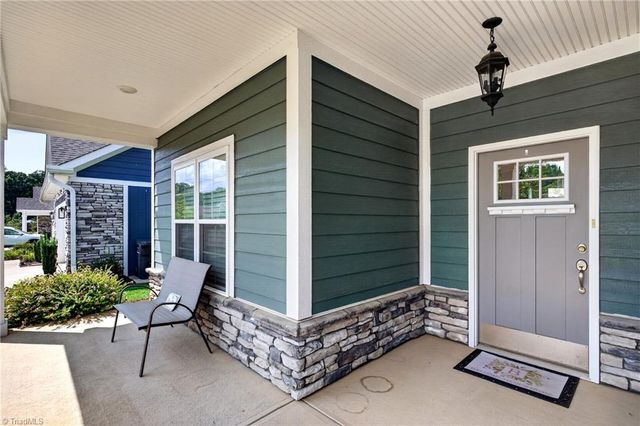 579 Tarrant Crossing, Kernersville, NC 27284