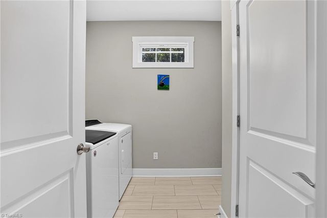 579 Tarrant Crossing, Kernersville, NC 27284