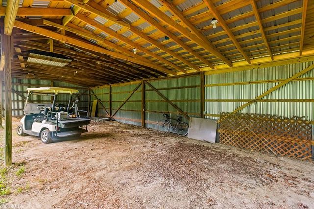5228 Weatherly Road, Greensboro, NC 27406