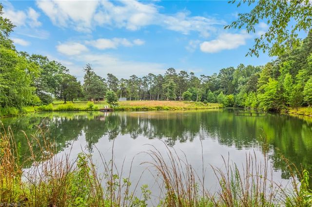 5228 Weatherly Road, Greensboro, NC 27406