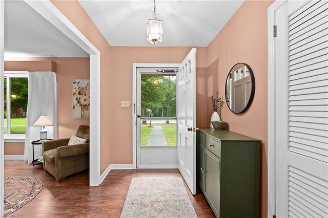 5228 Weatherly Road, Greensboro, NC 27406