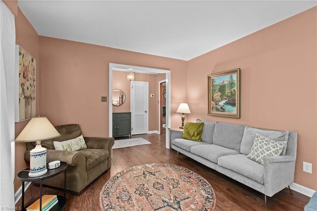 5228 Weatherly Road, Greensboro, NC 27406