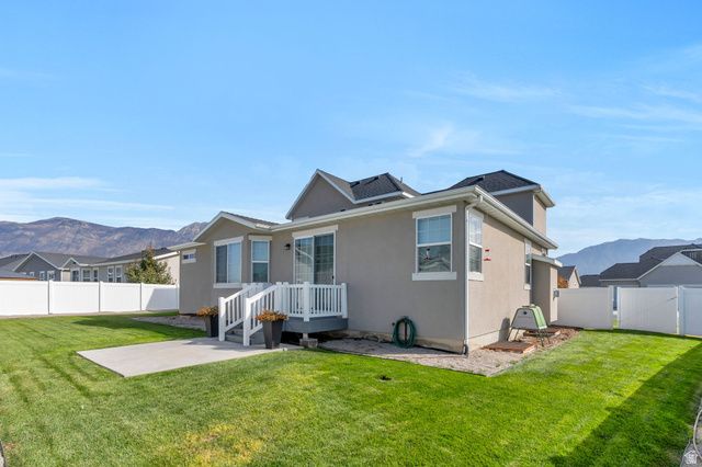 337 N BROOKVIEW DR, Lindon, UT 84042