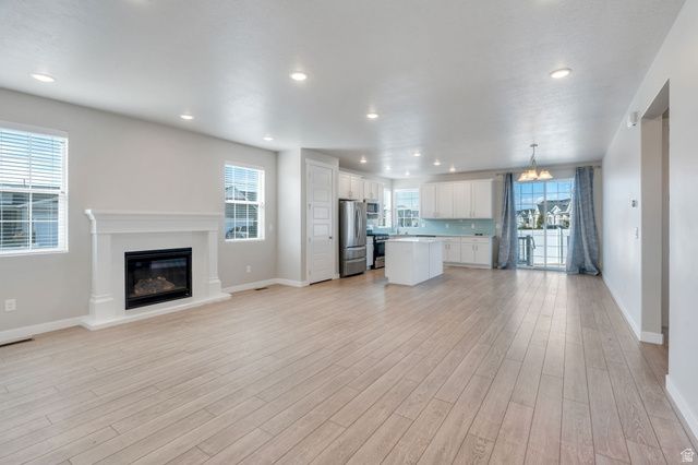337 N BROOKVIEW DR, Lindon, UT 84042