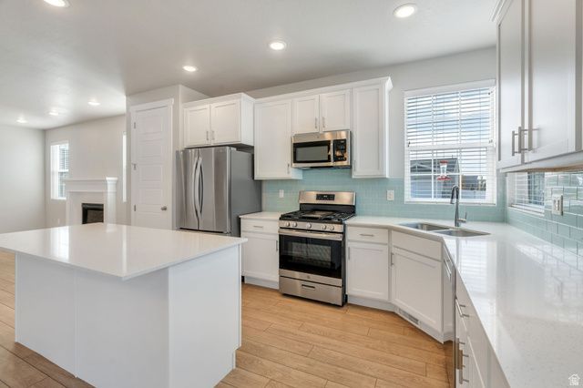 337 N BROOKVIEW DR, Lindon, UT 84042