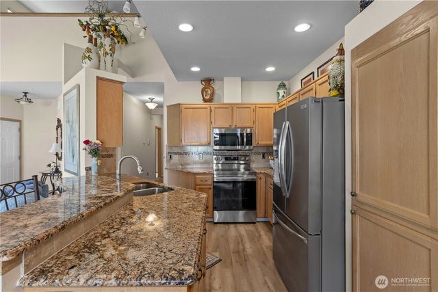 12616 132nd Avenue Ct E, Puyallup, WA 98374