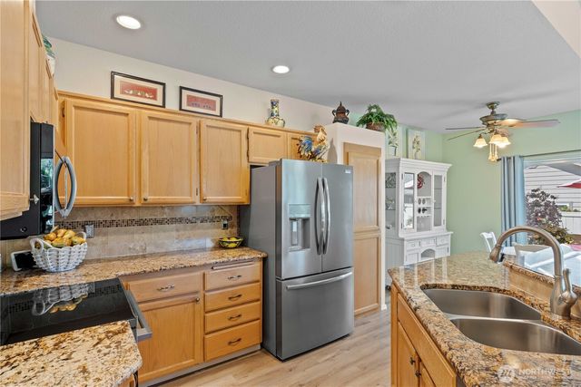 12616 132nd Avenue Ct E, Puyallup, WA 98374