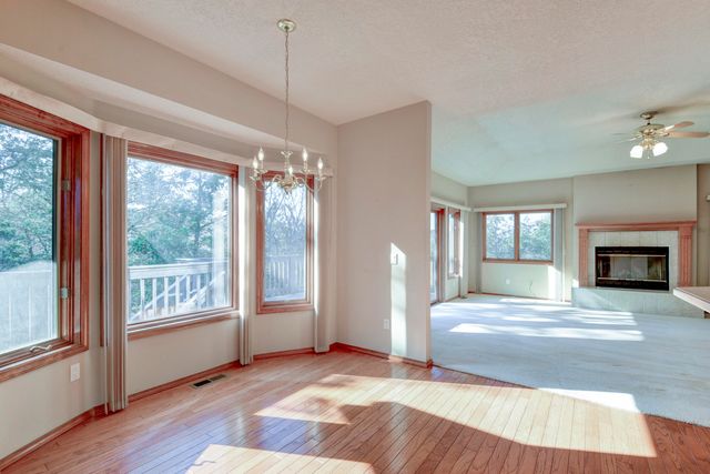 1304 Stoneycreek Lane, Branson West, MO 65737