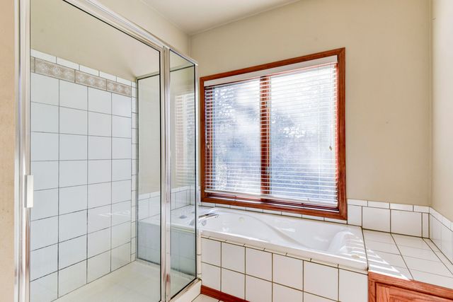 1304 Stoneycreek Lane, Branson West, MO 65737