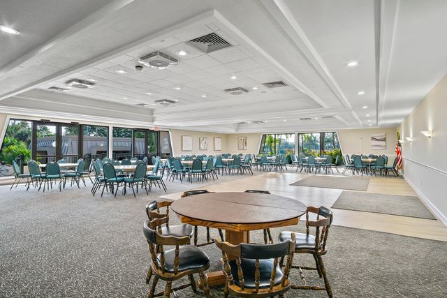 1800 SE Saint Lucie Boulevard 9-204, Stuart, FL 34996