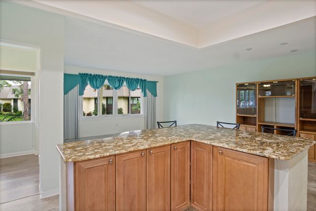 1800 SE Saint Lucie Boulevard 9-204, Stuart, FL 34996