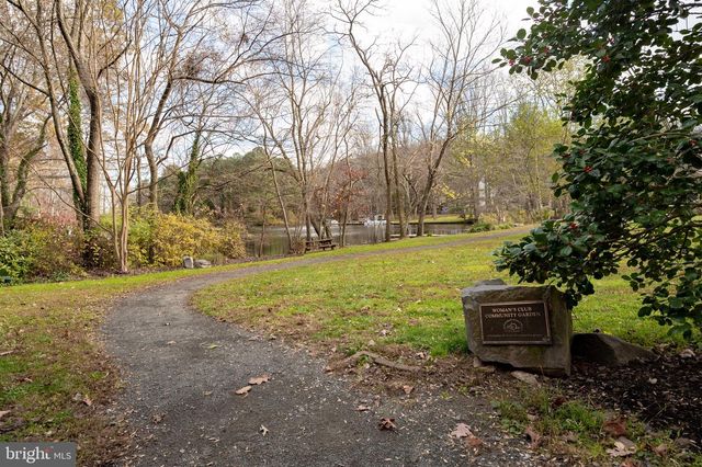 6124 BEACHWAY DR, Falls Church, VA 22041