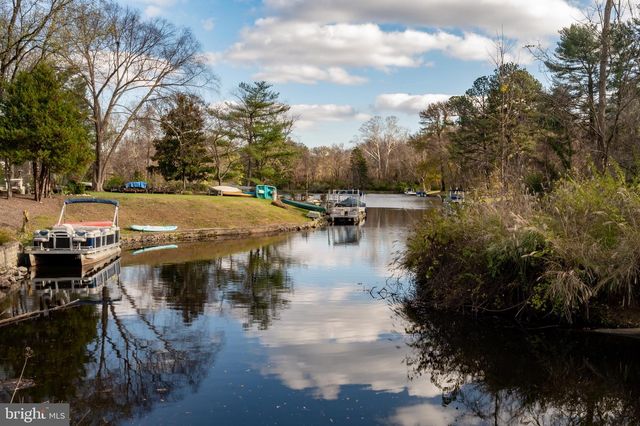 6124 BEACHWAY DR, Falls Church, VA 22041