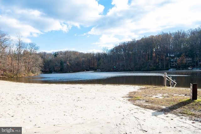 6124 BEACHWAY DR, Falls Church, VA 22041