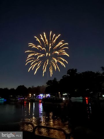 6124 BEACHWAY DR, Falls Church, VA 22041