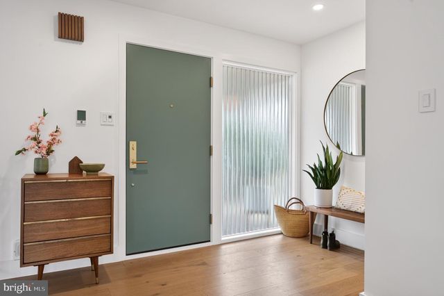 6124 BEACHWAY DR, Falls Church, VA 22041