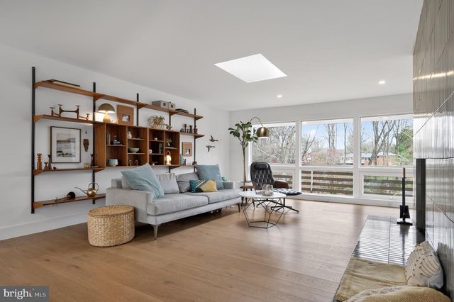 6124 BEACHWAY DR, Falls Church, VA 22041