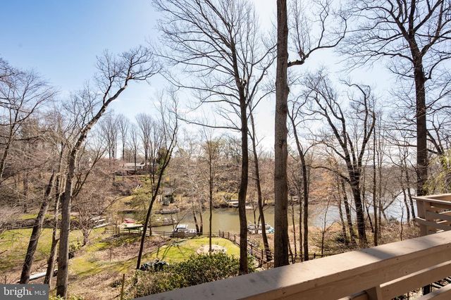 6124 BEACHWAY DR, Falls Church, VA 22041