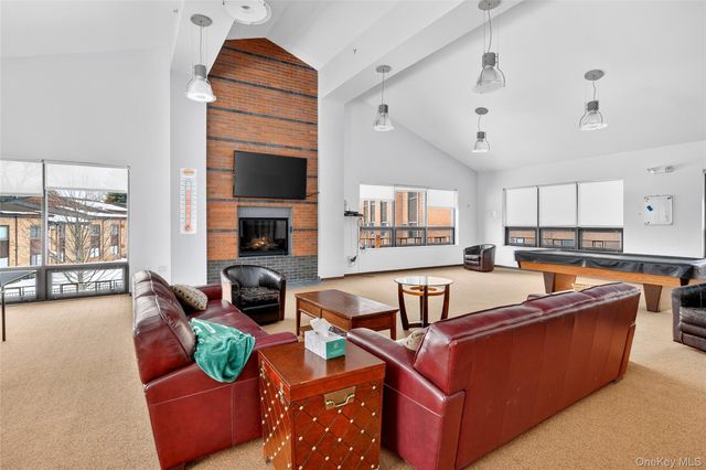 16 Charles Lane 1B, Pomona, NY 10970