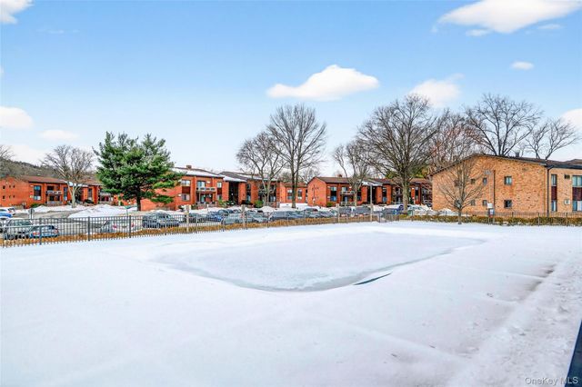 16 Charles Lane 1B, Pomona, NY 10970