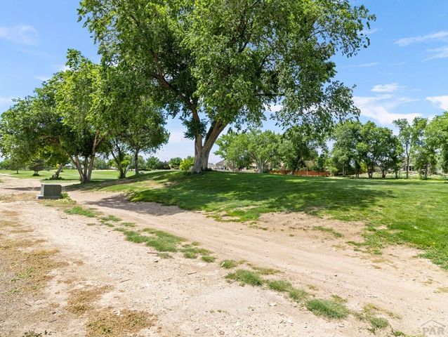239 W Mangrum Dr, Pueblo West, CO 81007
