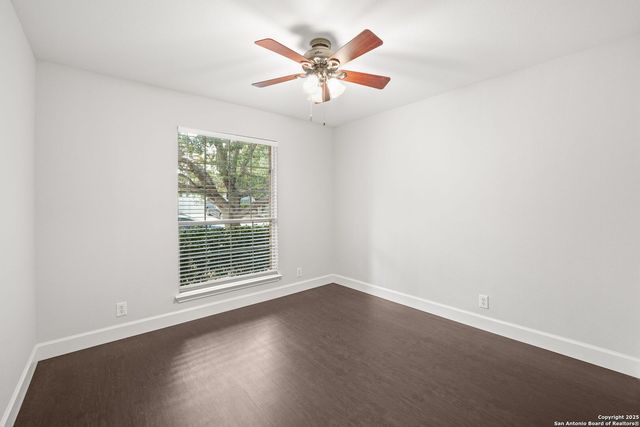 208 Roadrunner, New Braunfels, TX 78130