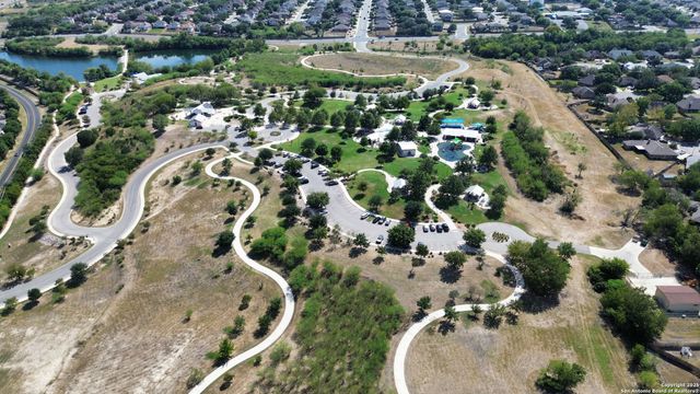 208 Roadrunner, New Braunfels, TX 78130