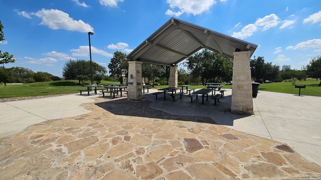 208 Roadrunner, New Braunfels, TX 78130