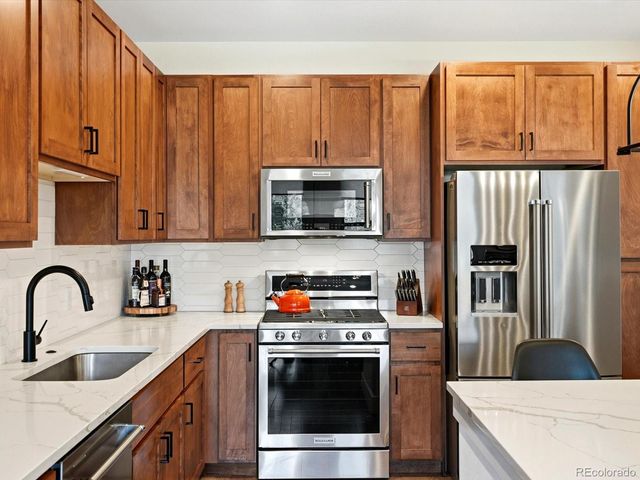 15 Adventure Avenue, Fraser, CO 80442