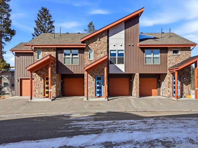 15 Adventure Avenue, Fraser, CO 80442