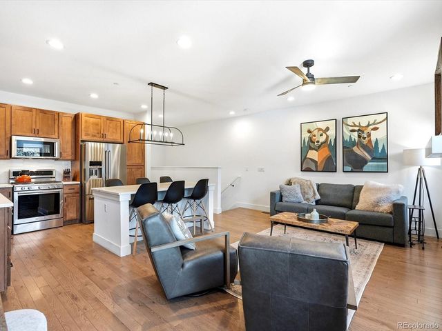 15 Adventure Avenue, Fraser, CO 80442