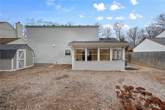 218 Old Bridge CT, Newport News, VA 23608