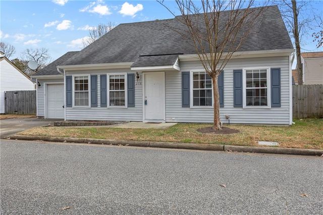 218 Old Bridge CT, Newport News, VA 23608