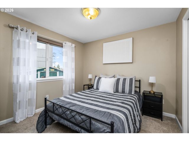 504 DEAN Ave, Eugene, OR 97404