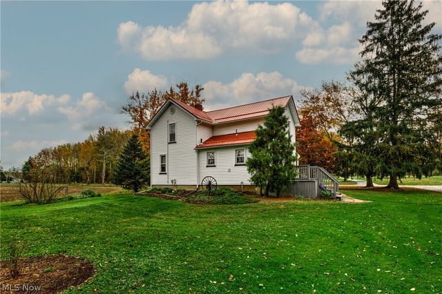 4007 Durst Clagg Road, Cortland, OH 44410