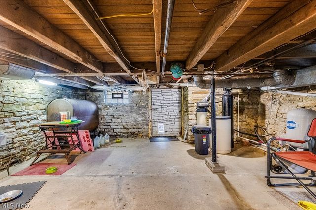 4007 Durst Clagg Road, Cortland, OH 44410