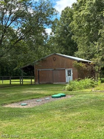 4007 Durst Clagg Road, Cortland, OH 44410