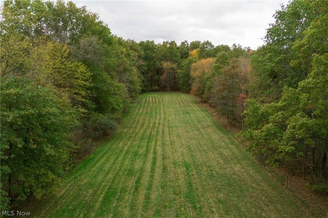 4007 Durst Clagg Road, Cortland, OH 44410