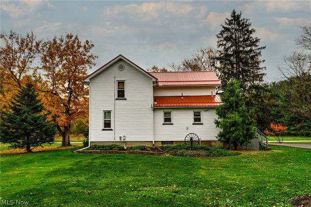 4007 Durst Clagg Road, Cortland, OH 44410